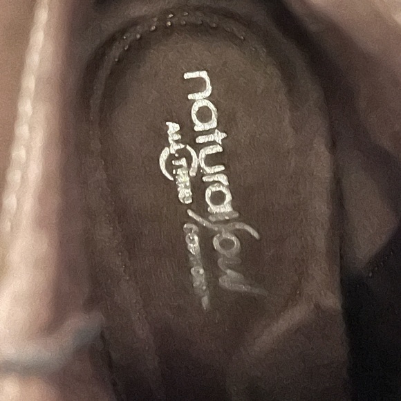 Selling boots size 6.5W Naturalizer black charcoal - Picture 5 of 9